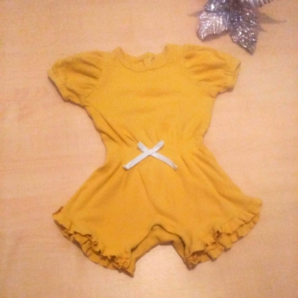 Rachel Zoe baby girl 24 months yellow infant jumpsuit